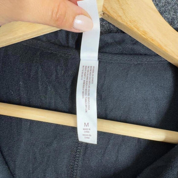 Gilligan & O'Malley Hoodie Women M Medium Black Hooded Long Sleeve Pullover - Picture 6 of 7